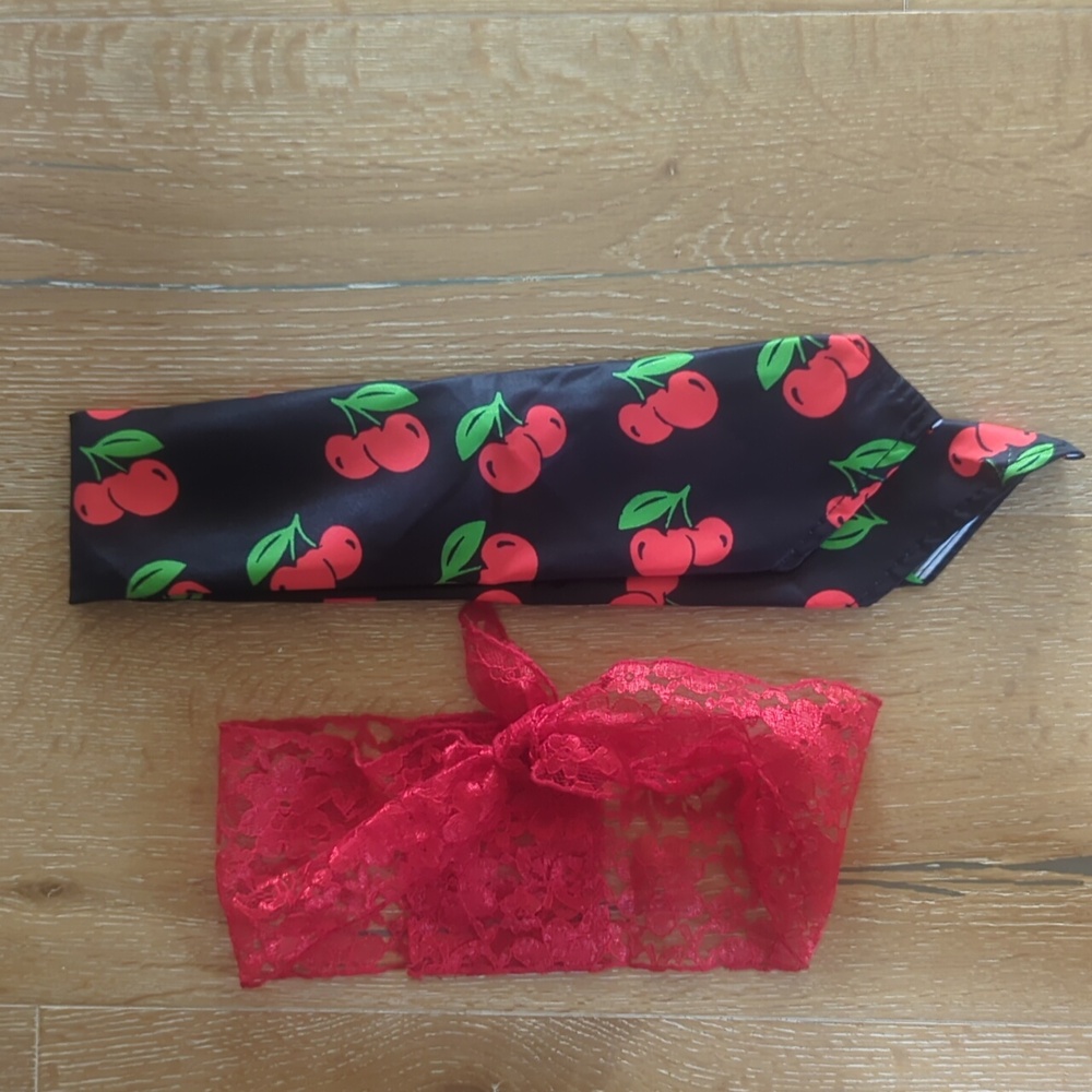 Lot of 2 rockabilly pinup headbands